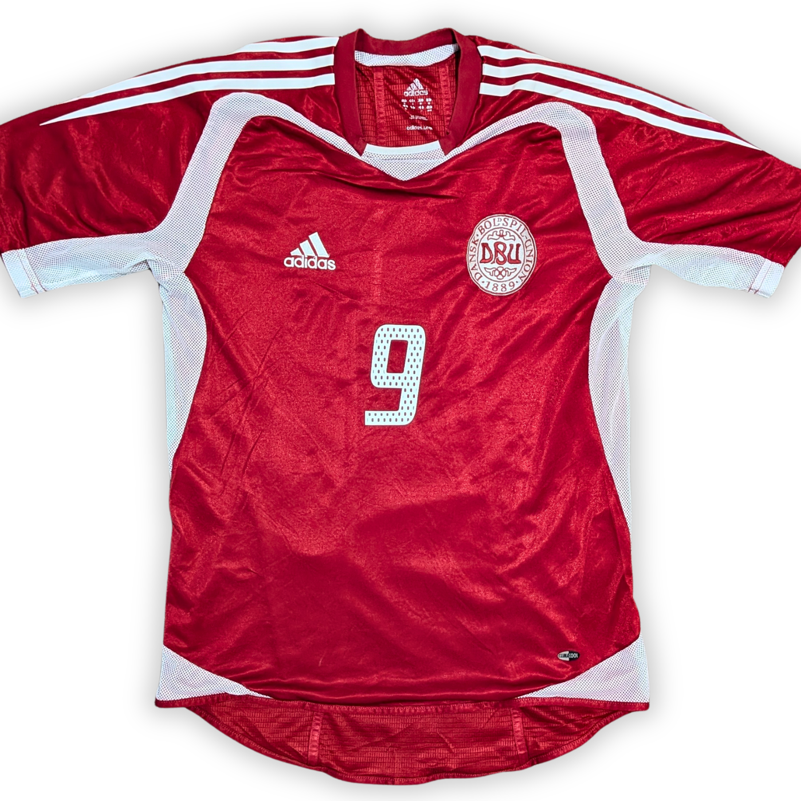 2004-05 Denmark Home Shirt - Tomasson 9
