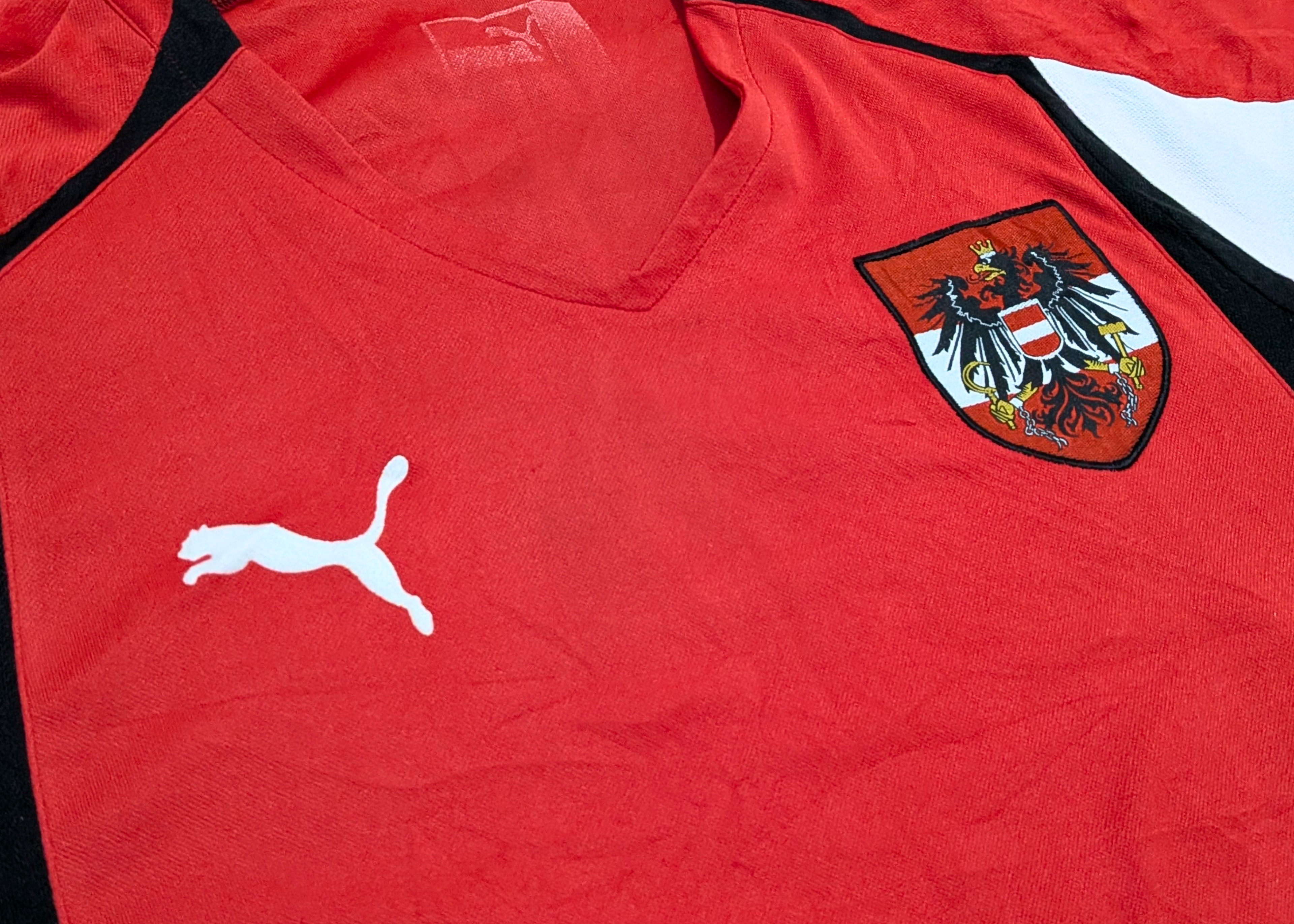2004-06 Austria Home Shirt