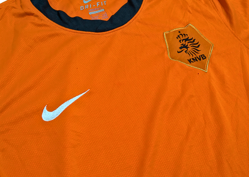 2010-11 Netherlands Home Shirt
