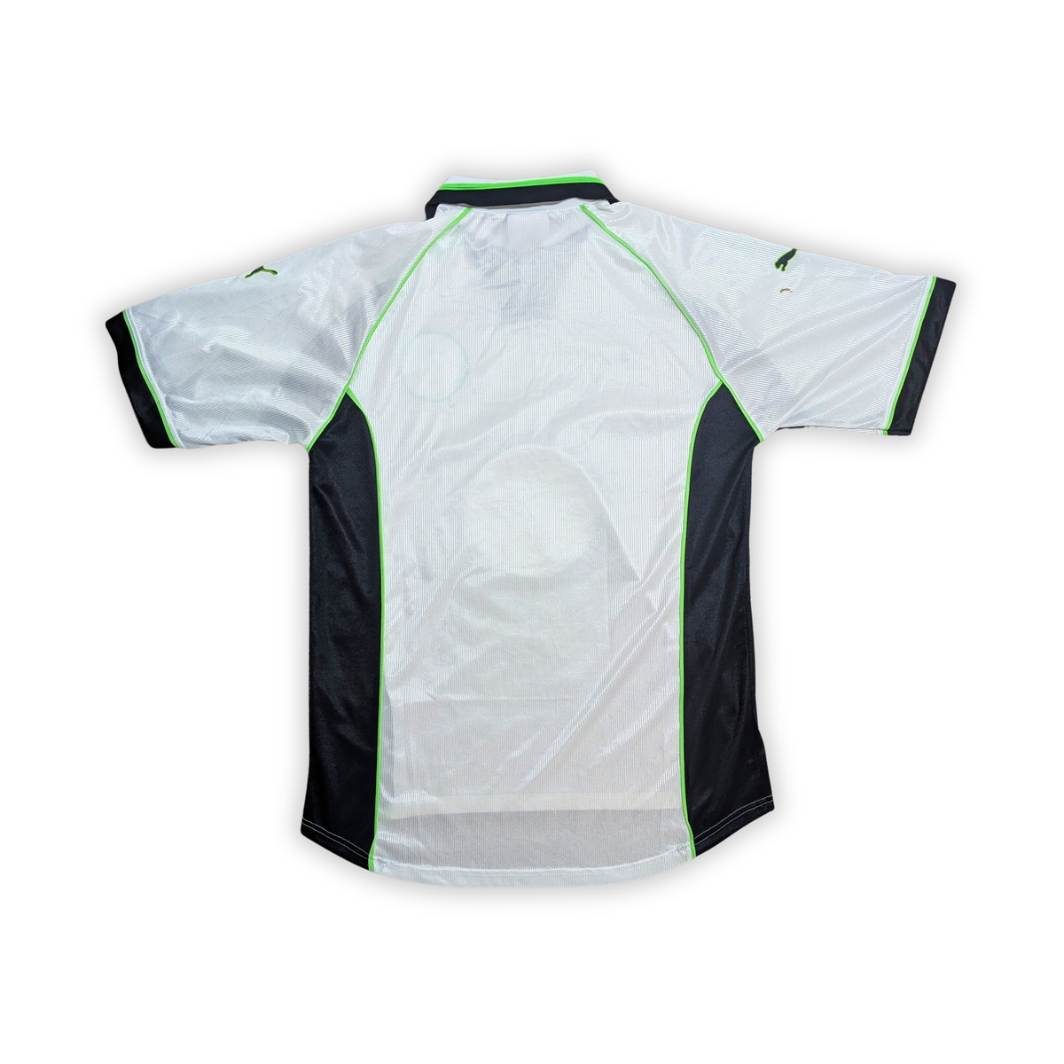 1999-00 VFL Wolfsburg Away Shirt