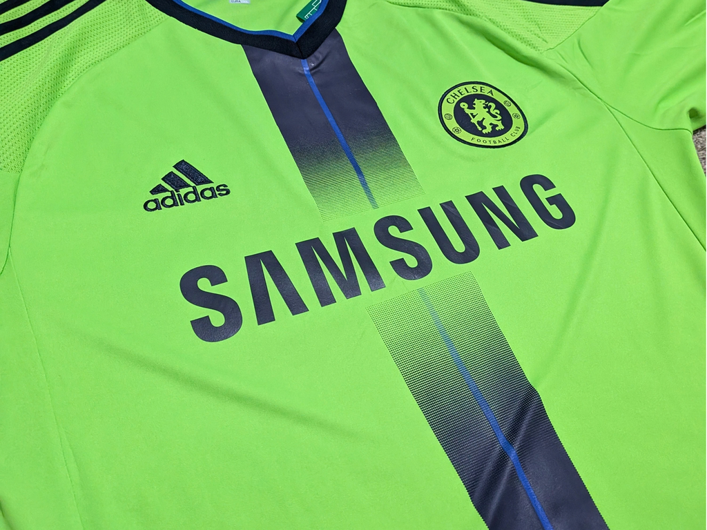 2010-11 Chelsea Third Shirt - Drogba 11