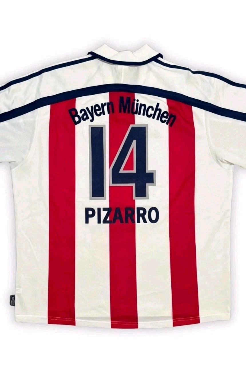 2000-02 Bayern Munich Away Shirt (Pizarro 14)