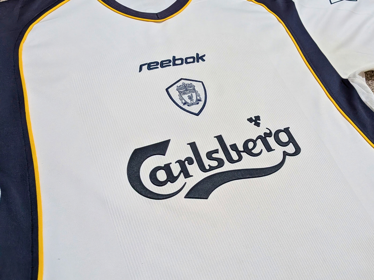 2001-03 Liverpool Away Shirt - Litmanen 37
