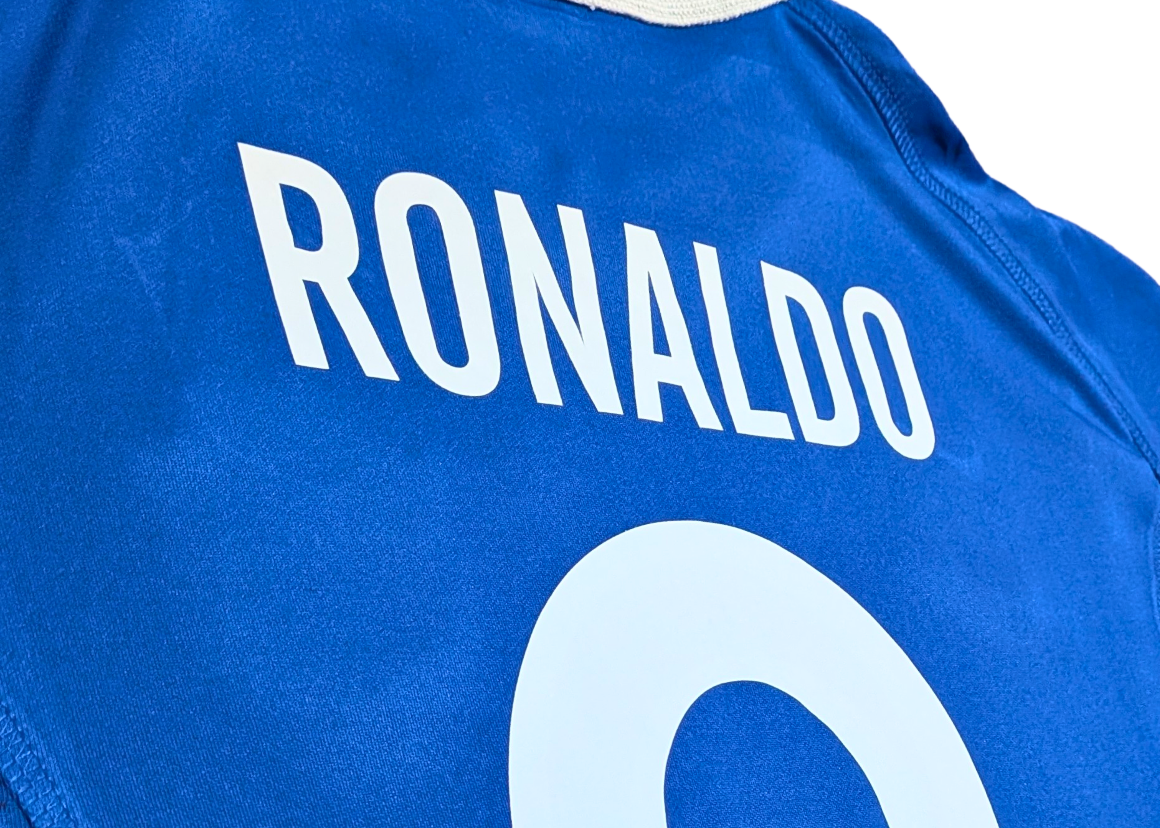 2000-02 Brazil Away Shirt - Ronaldo 9
