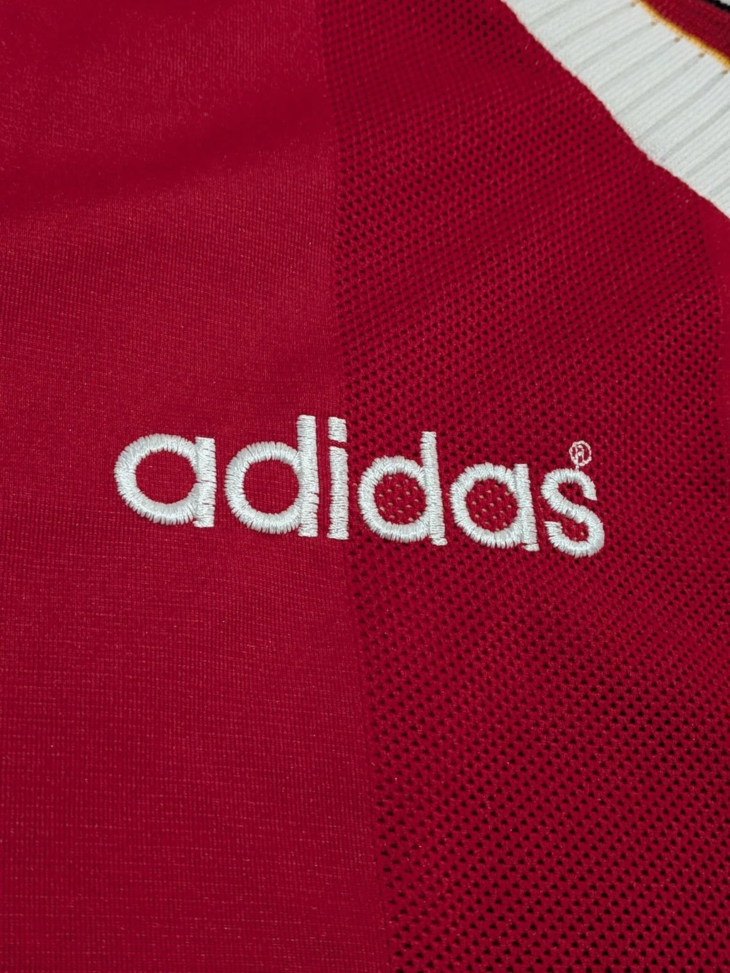 1995-96 Liverpool Home Shirt