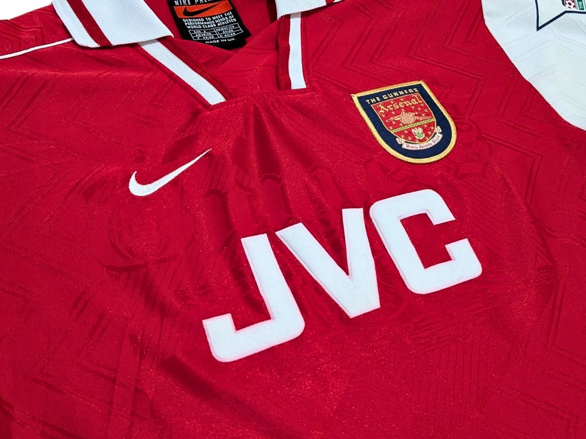 1996-98 Arsenal Home Shirt - Adams 6