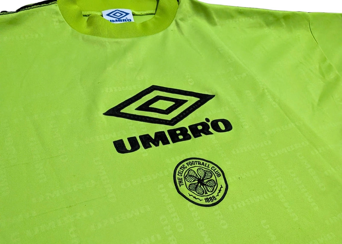 1997-98 Celtic Umbro Training Shirt