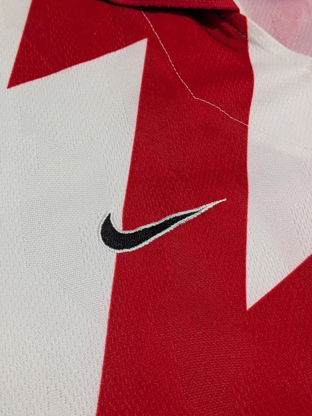 1995-97 Nike 'Drake Ramberg' Template Football Shirt (Red)