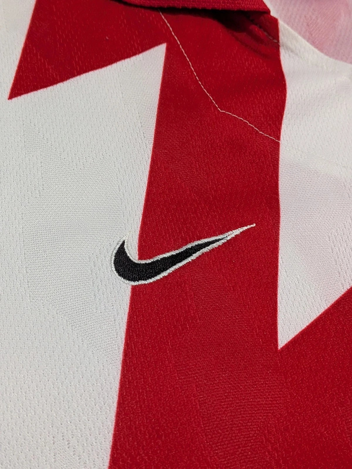 1995-97 Nike 'Drake Ramberg' Template Football Shirt (Red)