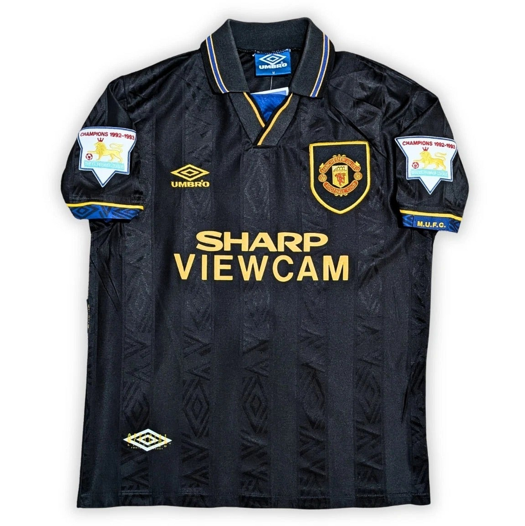 1993-95 Manchester United Away Shirt - Cantona 7