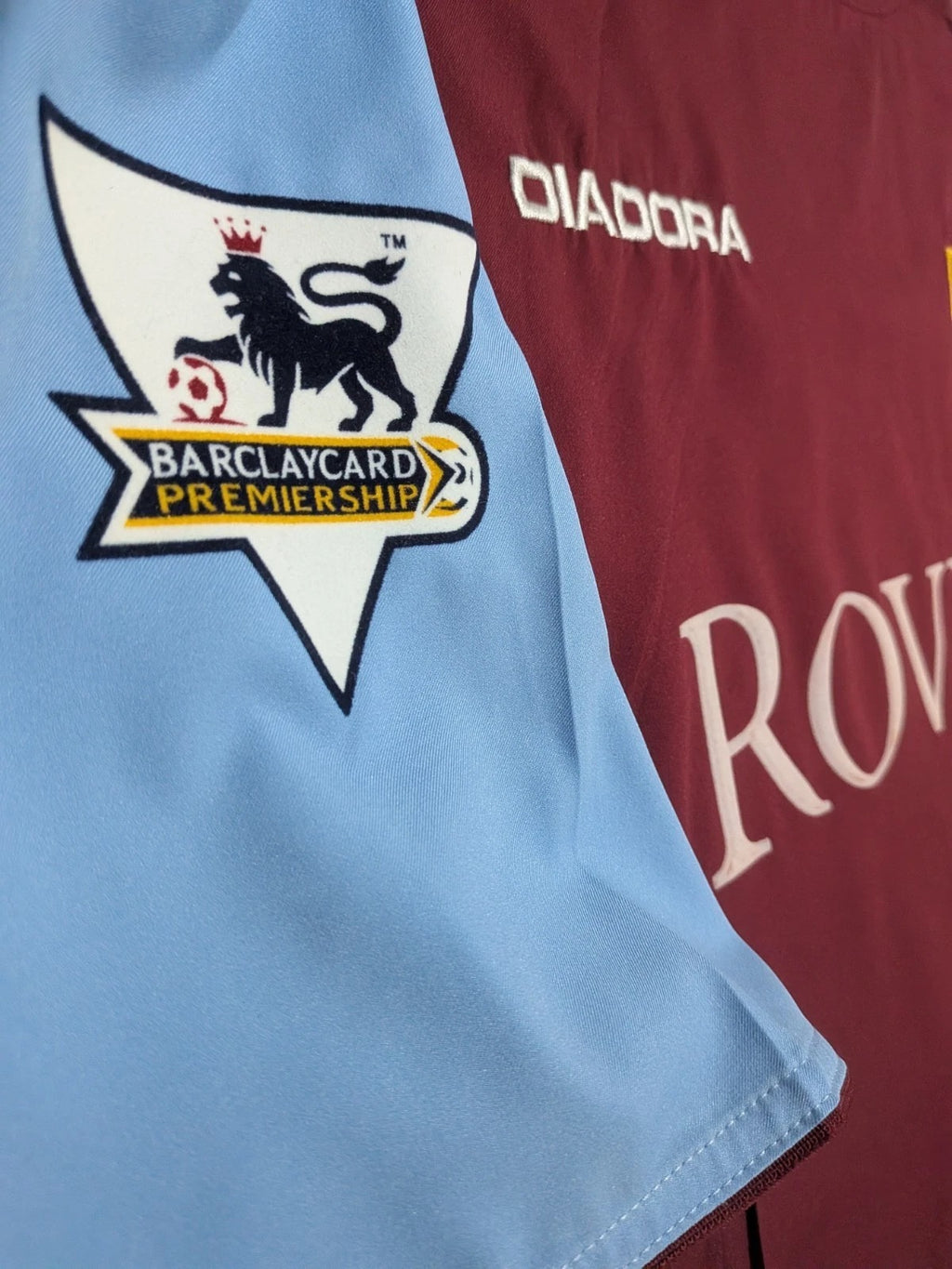 2003-04 Aston Villa Away Shirt - Dublin 9