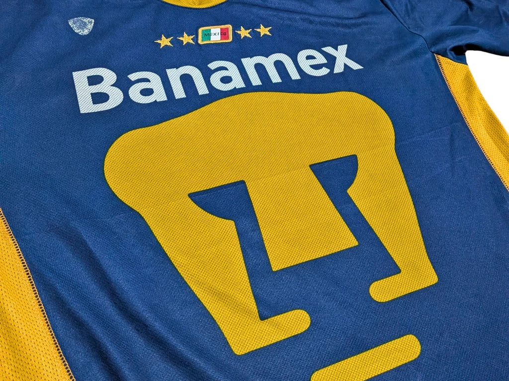 2004-05 UNAM Pumas Away Shirt