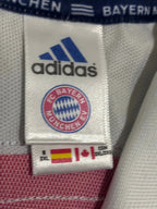 2000-02 Bayern Munich Away Shirt (Pizarro 14)