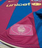 2007-08 Barcelona Home Shirt - Ronaldinho 10