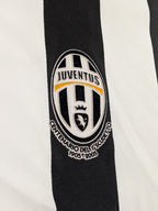 2005-06 Juventus Home Shirt - Del Piero 10