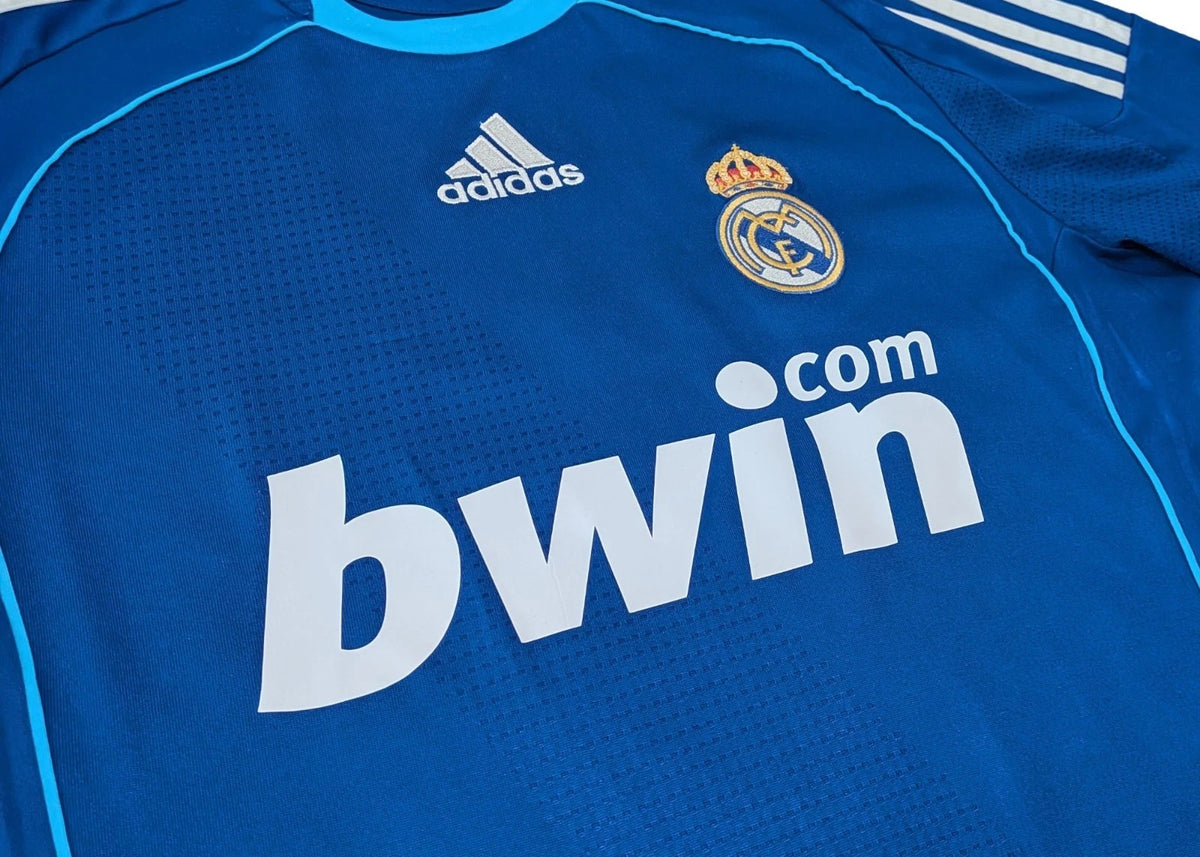 2008-09 Real Madrid Away - Raúl 7