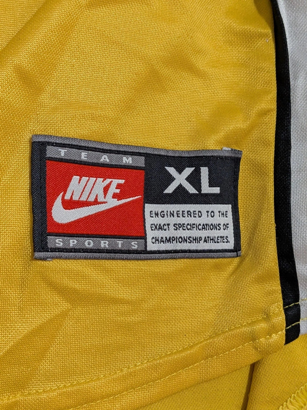 1998-00 Borussia Dortmund Home Shirt