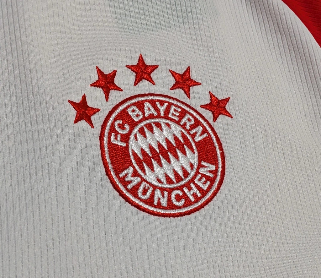 2023-24 Bayern Munich Home Shirt - Kane 9