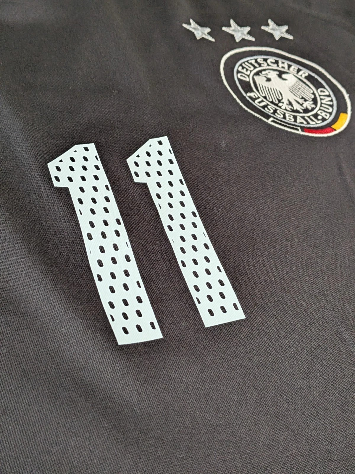 2004-06 Germany Away Shirt - Klose 11