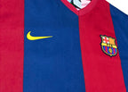 2006-07 Barcelona Home Shirt - Ronaldinho 10