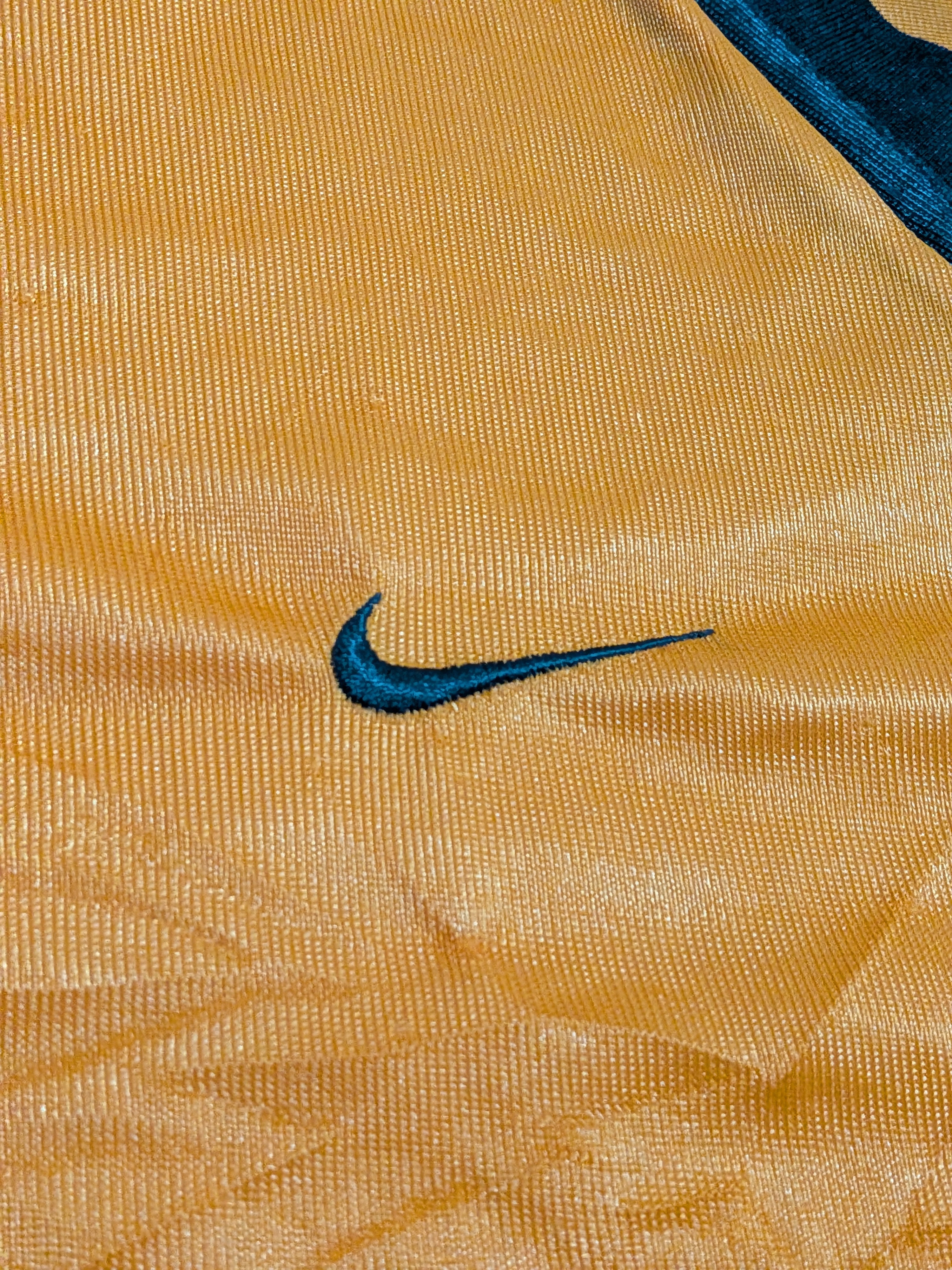2000-02 Netherlands Home Shirt
