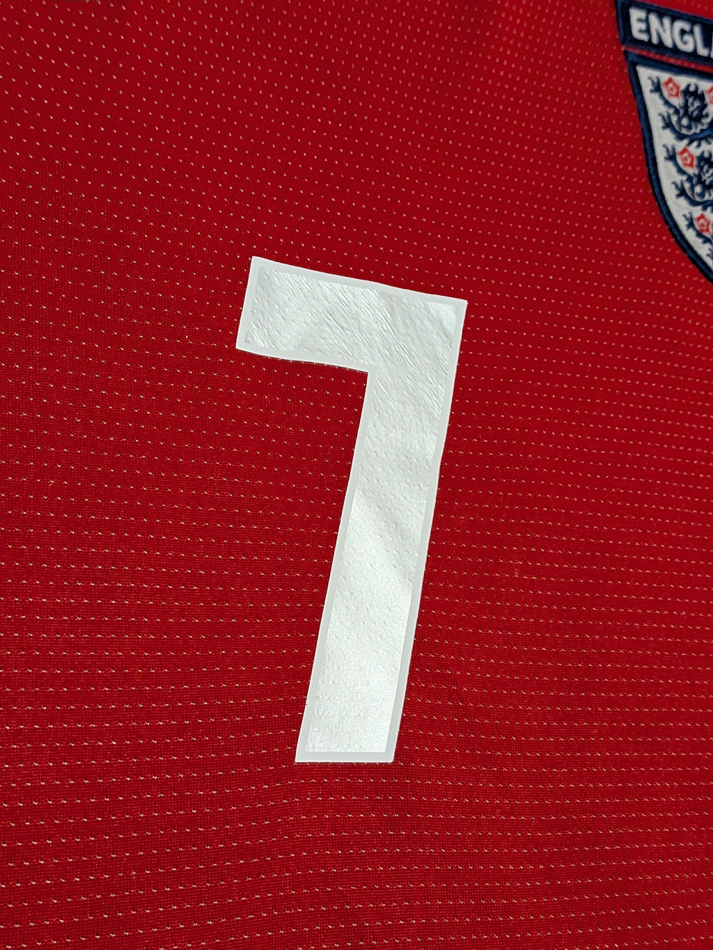 2004-06 England Away Shirt - Beckham 7