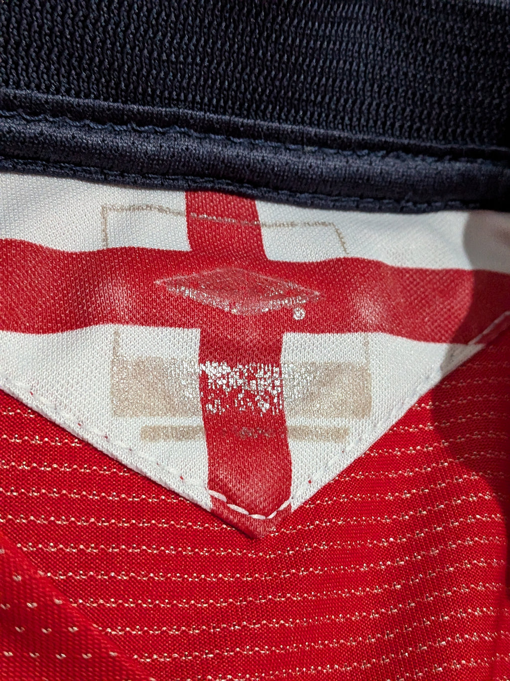 2004-06 England Away Shirt - Beckham 7