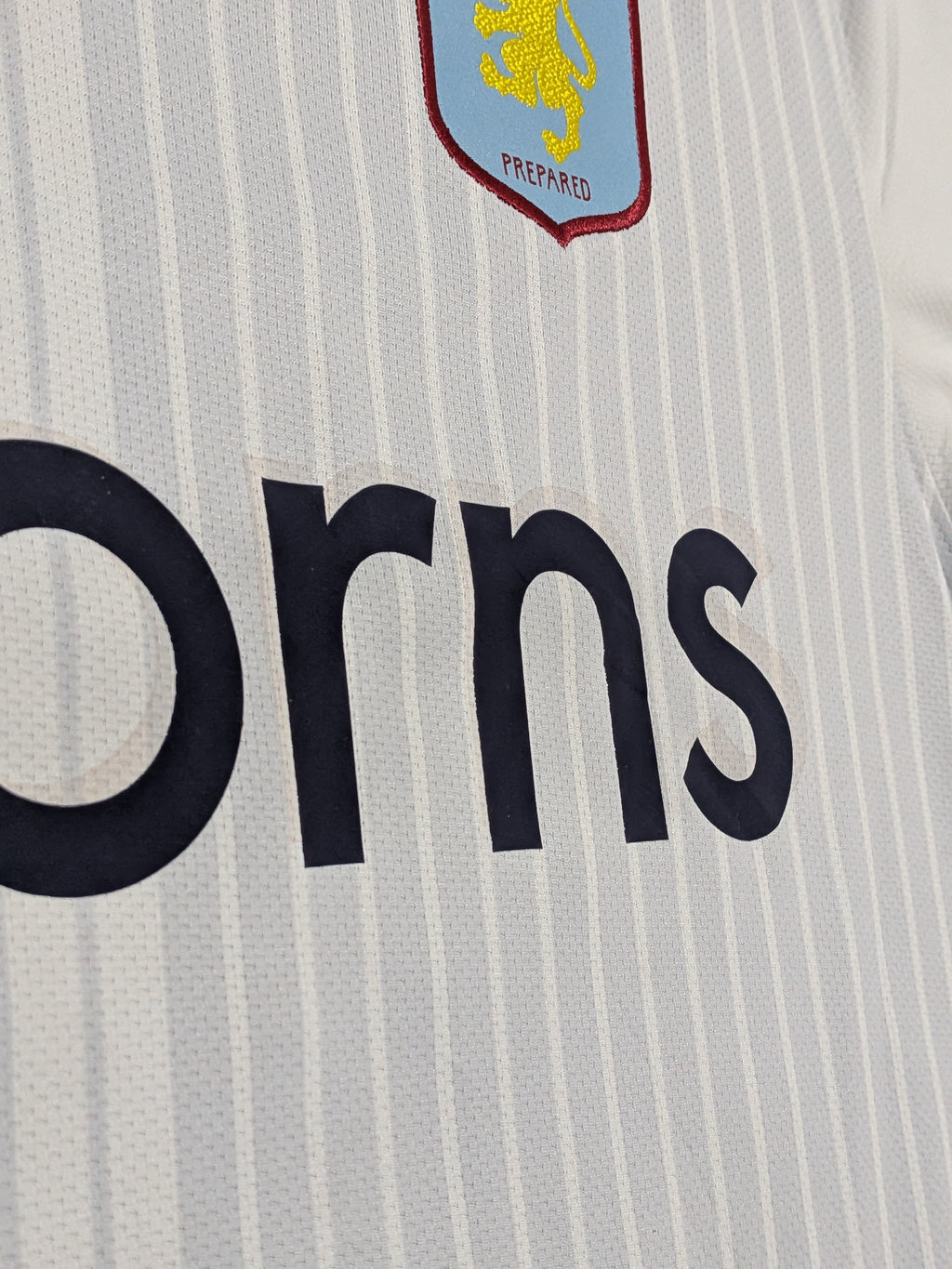 2009-10 Aston Villa Away Shirt - Carew 10