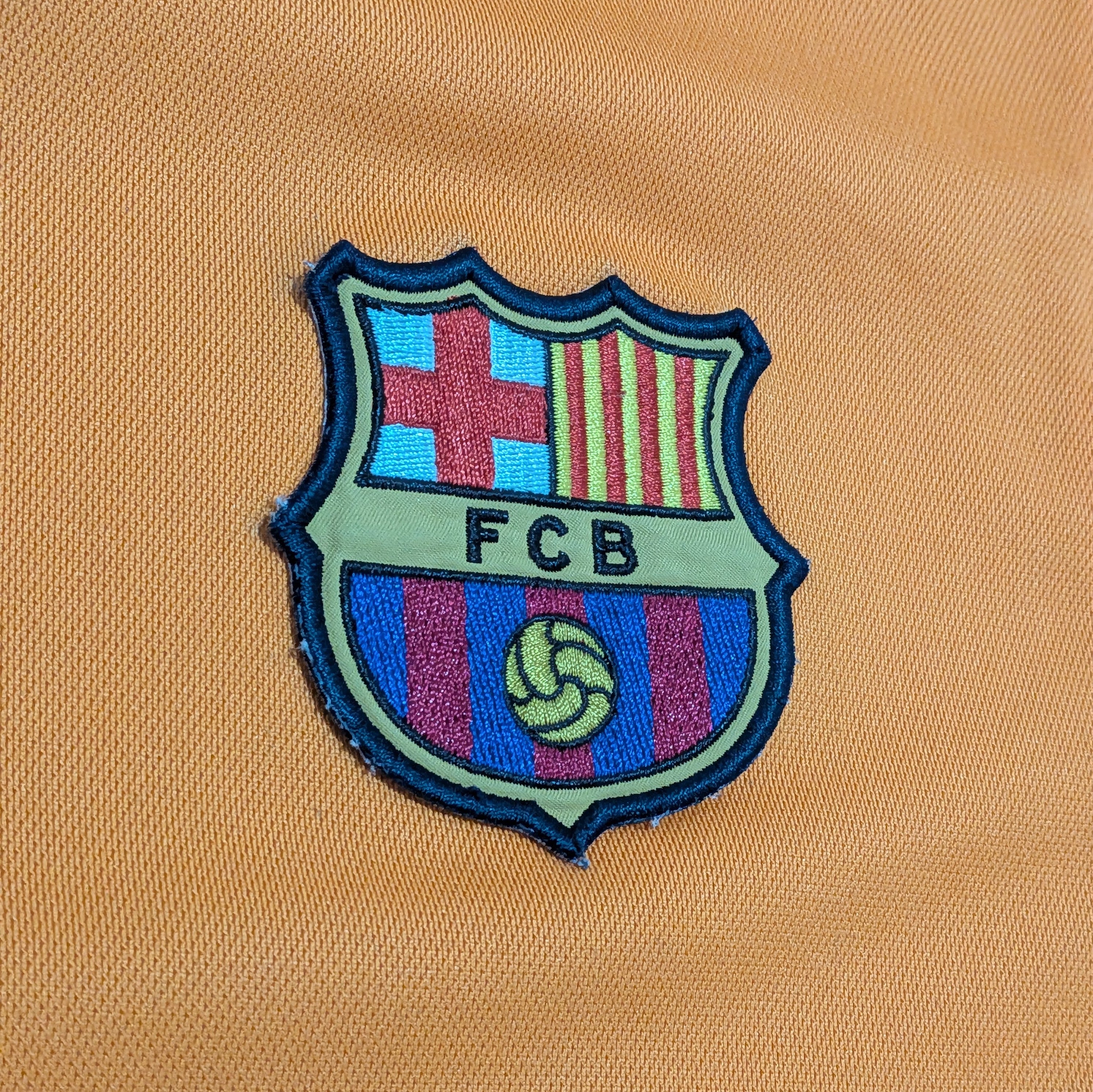 2006-08 Barcelona Away Shirt - Messi 19