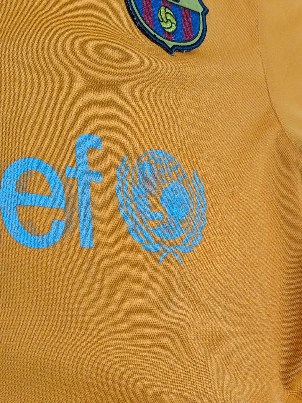 2006-08 Barcelona Away Shirt - Messi 19