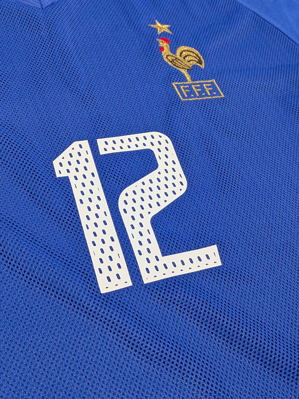 2002-04 France Home Shirt - Henry 12