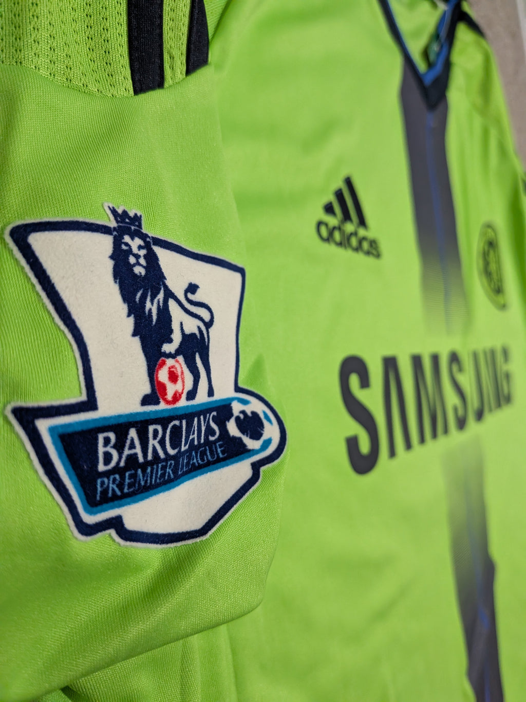 2010-11 Chelsea Third Shirt - Drogba 11