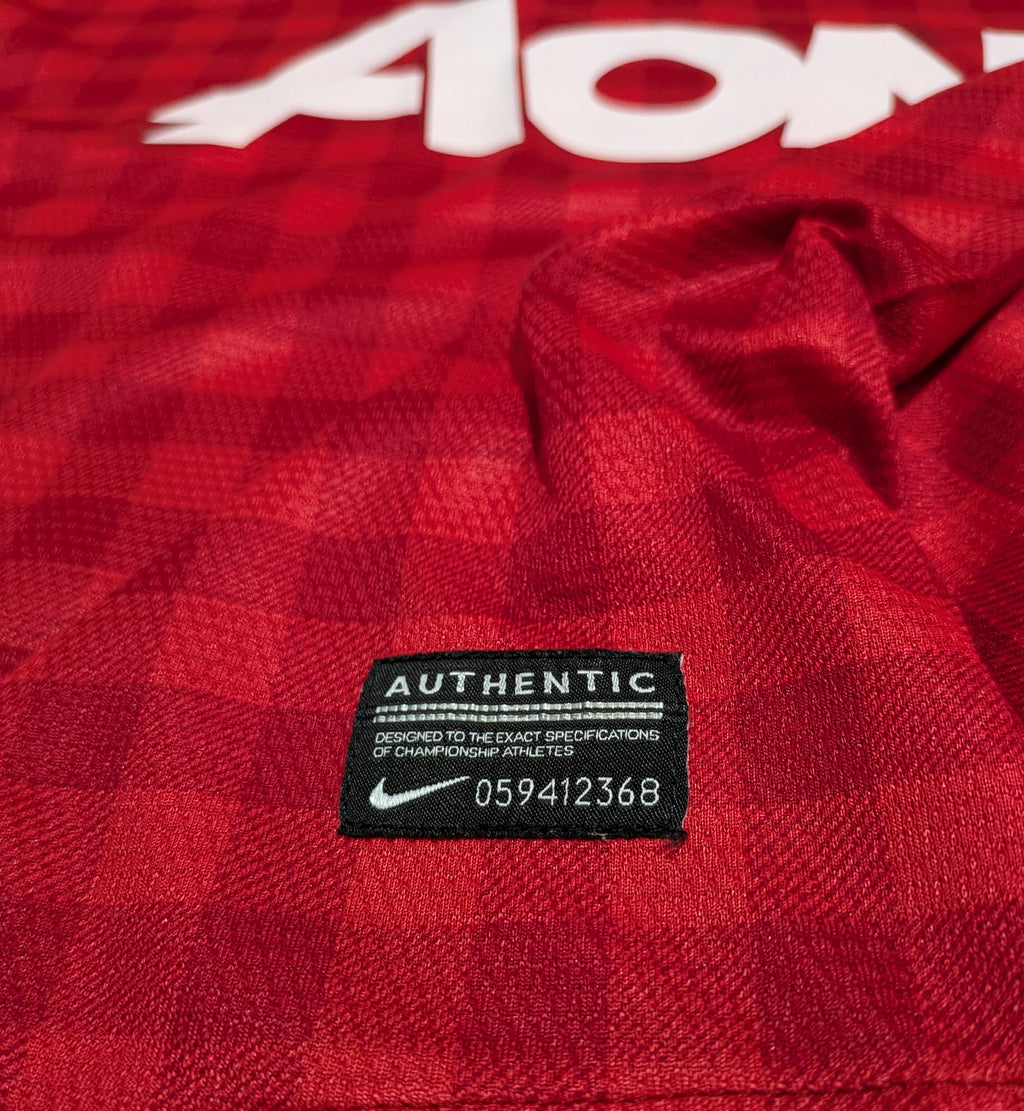 2012-13 Manchester United Home Shirt - van Persie 20