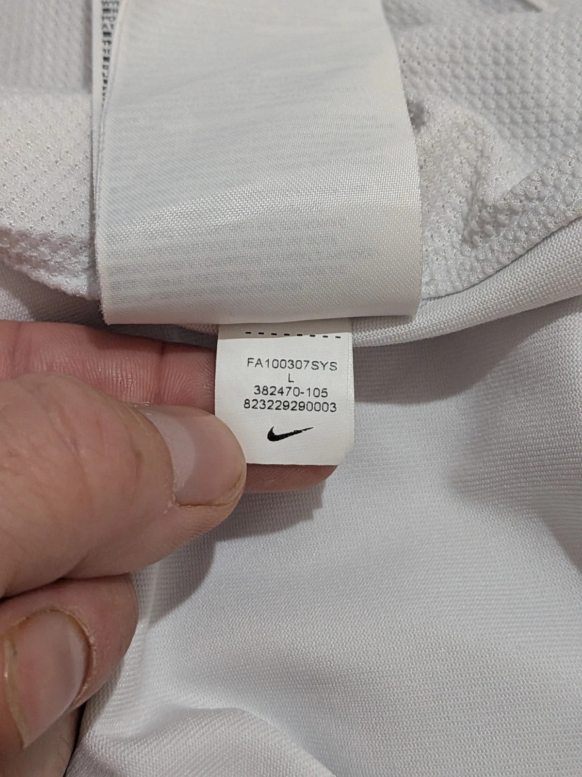 2010-11 Manchester United Away Shirt