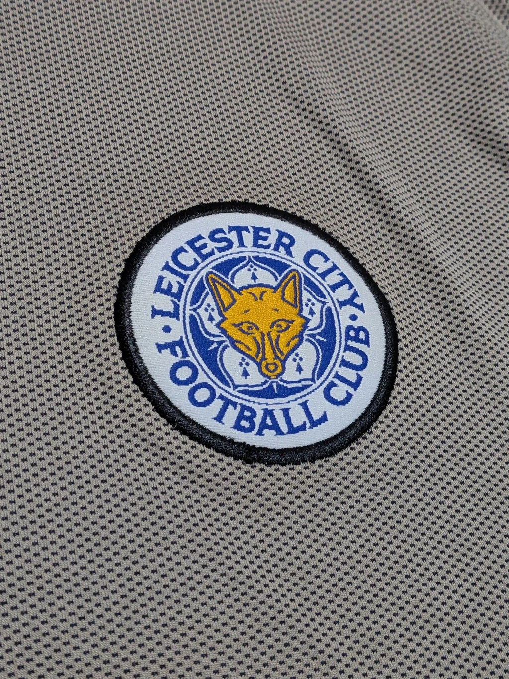 2004-05 Leicester City Long Sleeve Away Shirt