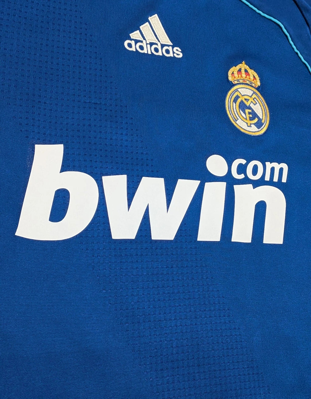 2008-09 Real Madrid Away - Raúl 7