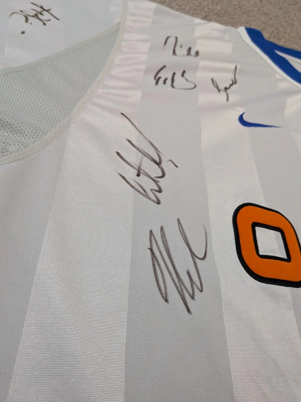 2000-01 Hertha Berlin Multi Signed Away Shirt