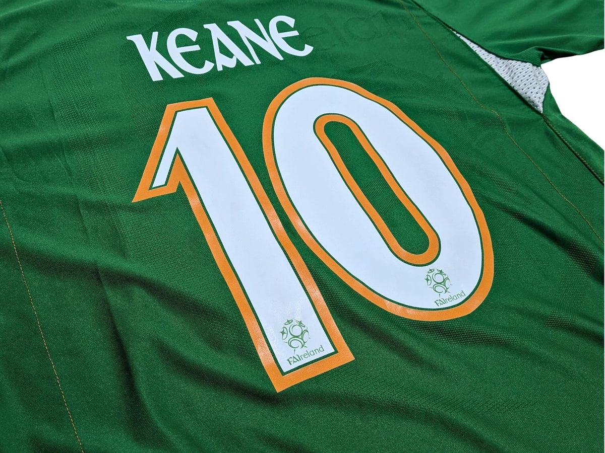 2006-08 Ireland Home Shirt - Keane 10