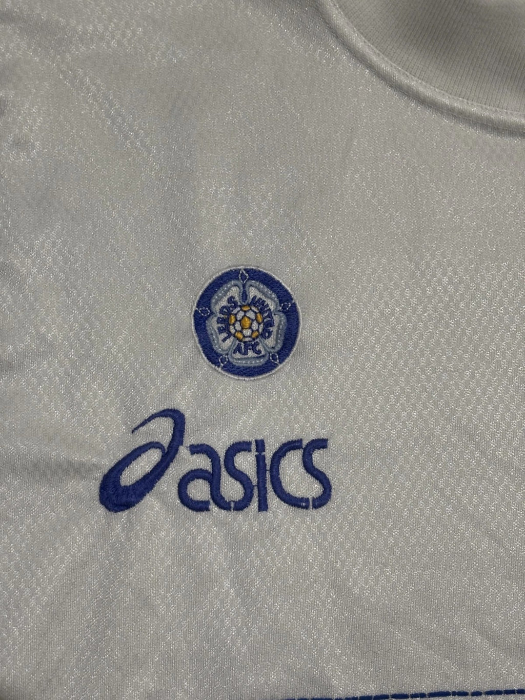 1995-96 Leeds United Home Shirt - Yeboah 21