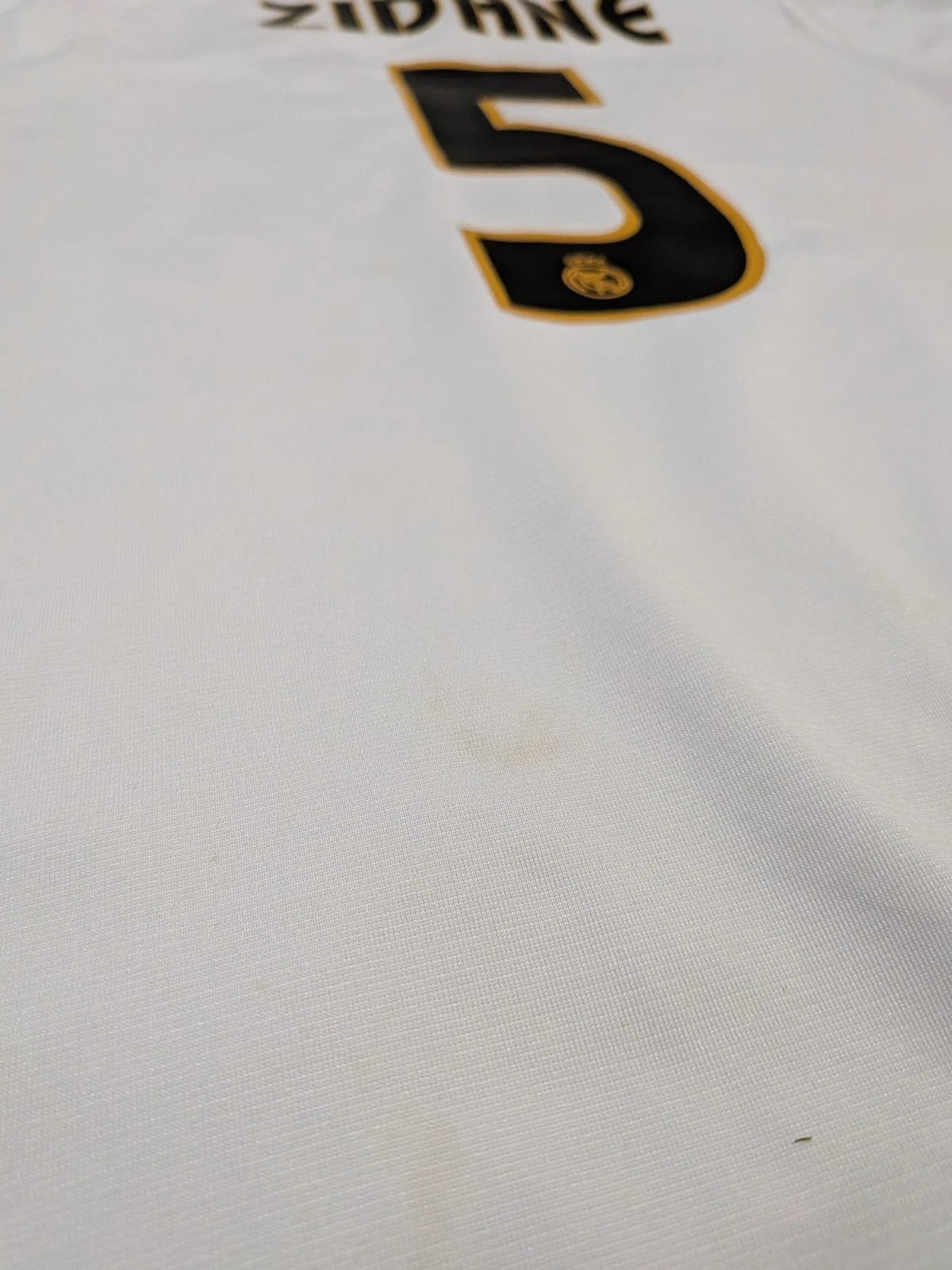 2003-04 Real Madrid Home Shirt - Zidane 5