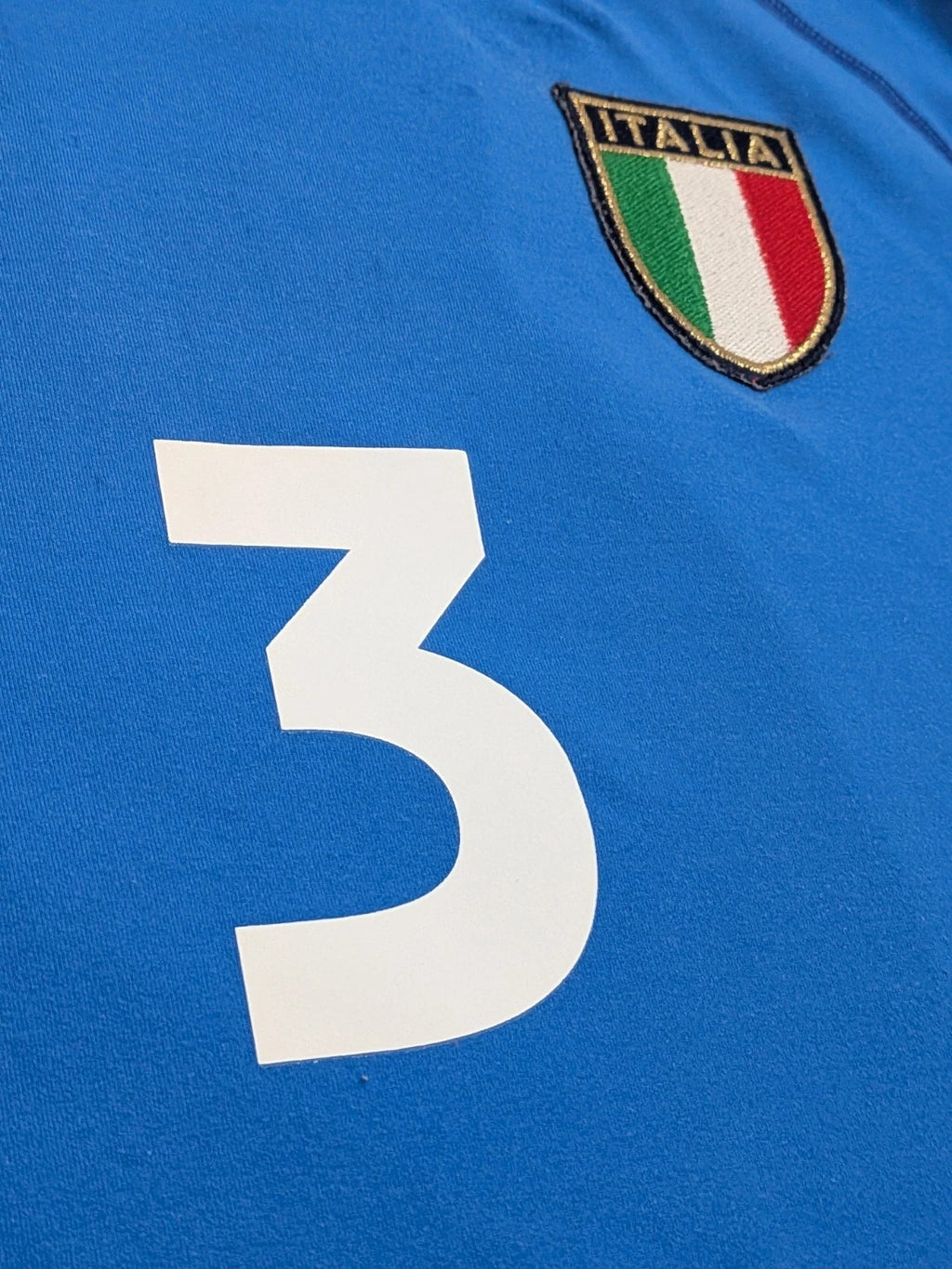 2000-02 Italy Home Shirt - Maldini 3