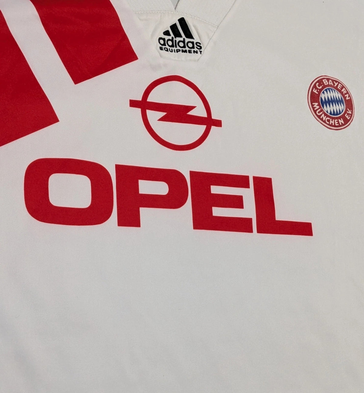 1991-93 Bayern Munich Away Shirt
