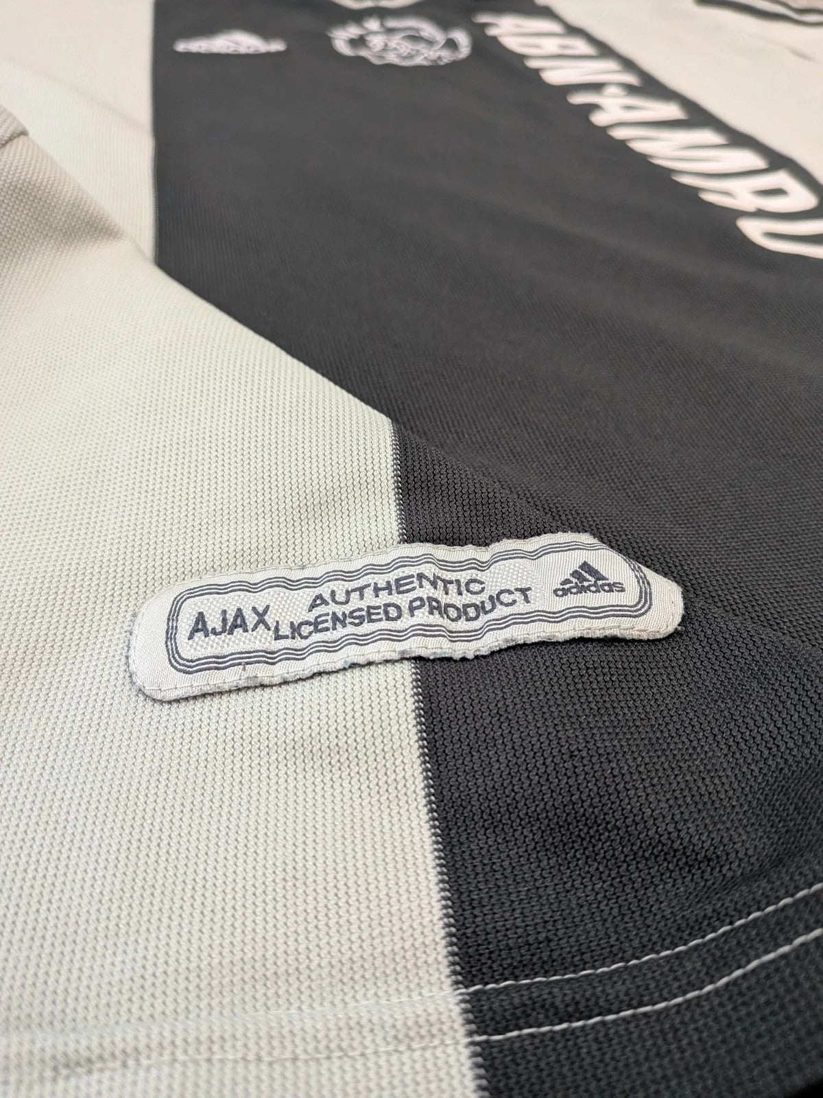 2001-02 Ajax Away Shirt