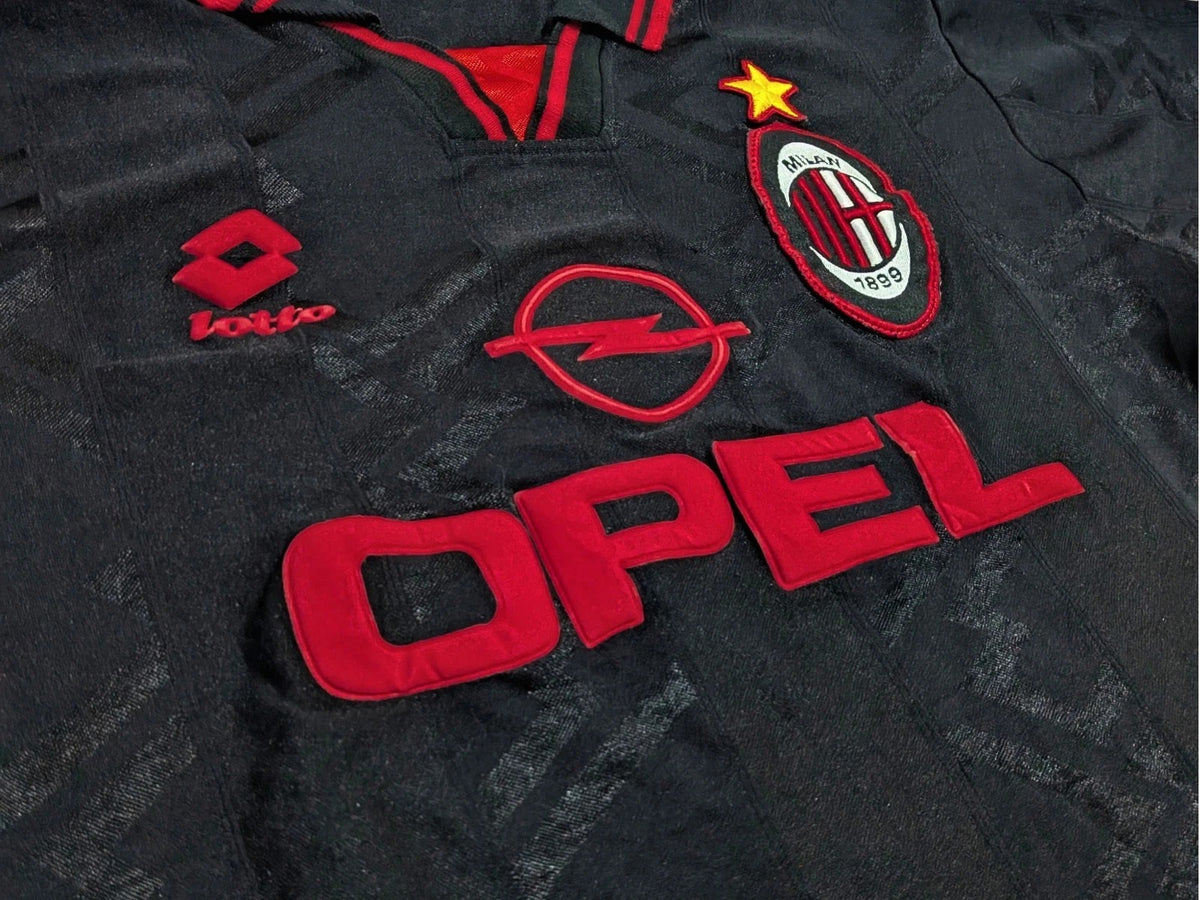 1996-97 AC Milan Third Shirt