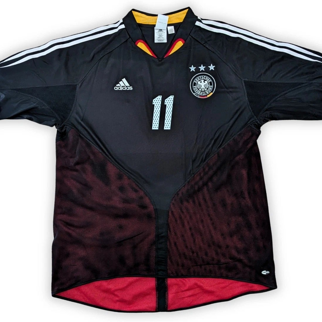 2004-06 Germany Away Shirt - Klose 11
