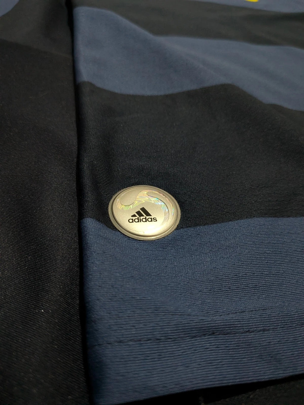 2009-10 Chelsea Away Shirt - Drogba 11