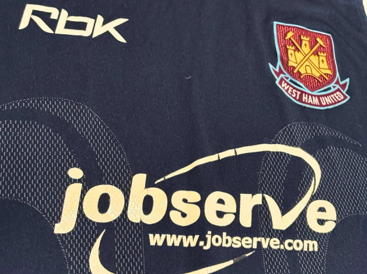 2006-07 West Ham Away Shirt - Tevez 32