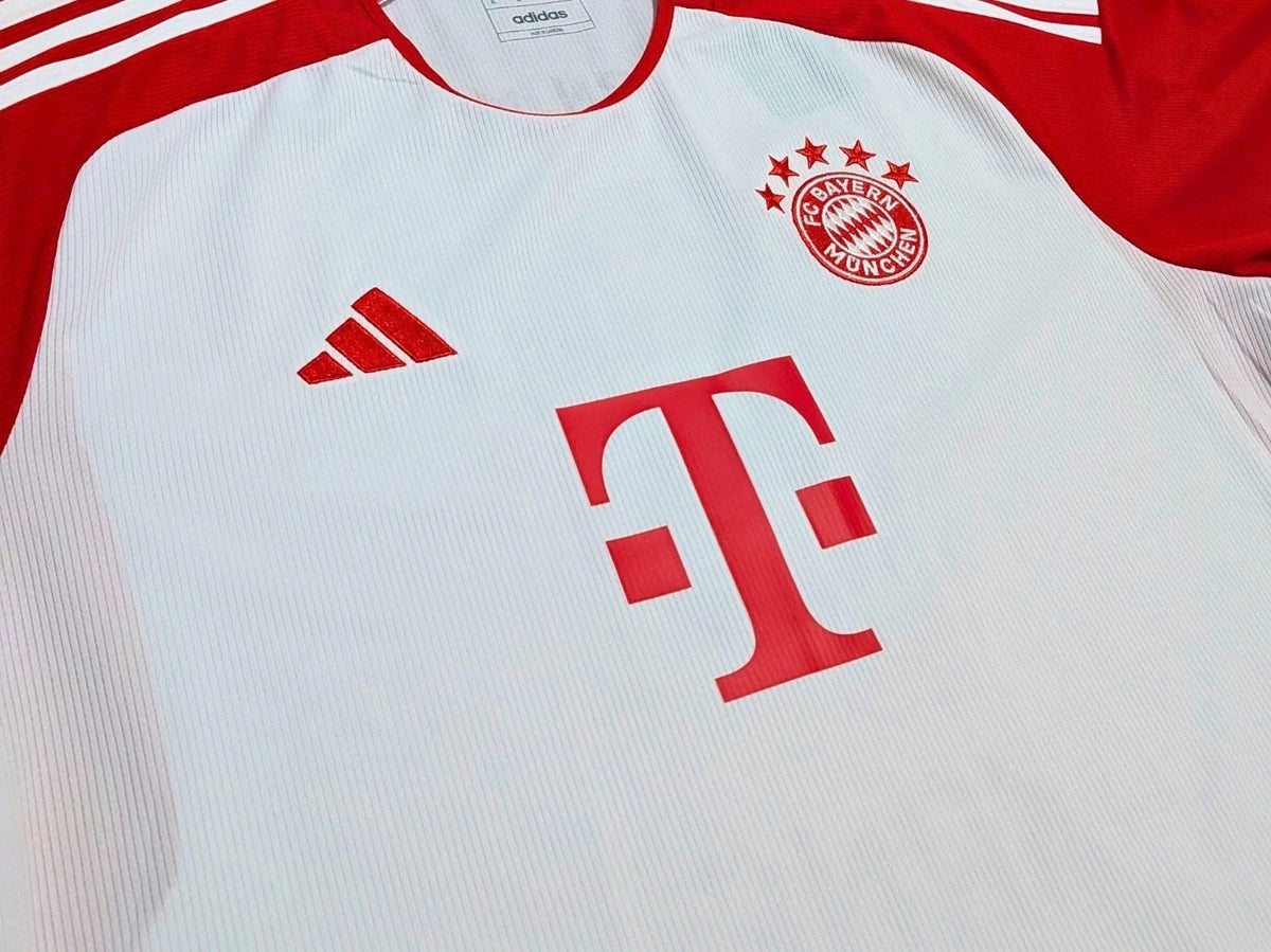 2023-24 Bayern Munich Home Shirt - Kane 9