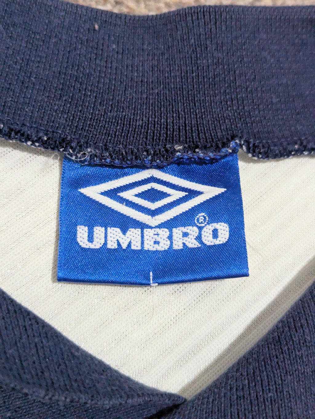 1993-95 Tottenham Home Shirt - Klinsmann 18