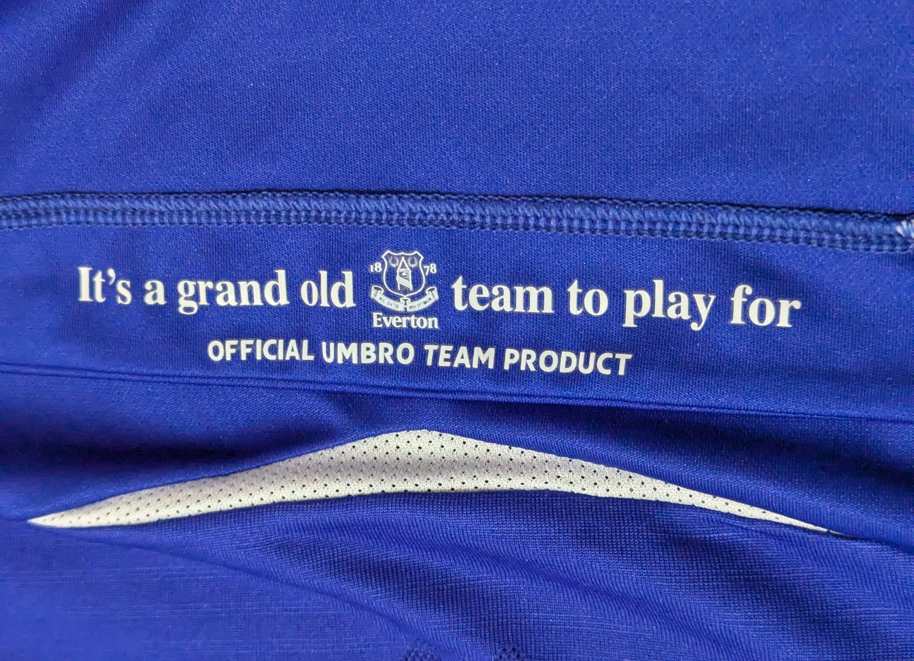 2008-09 Everton Home Shirt - Yakubu 22